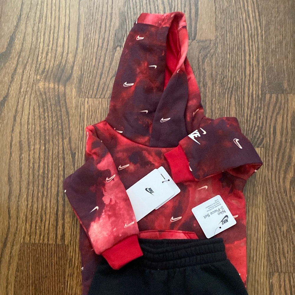 Nike 2 piece set